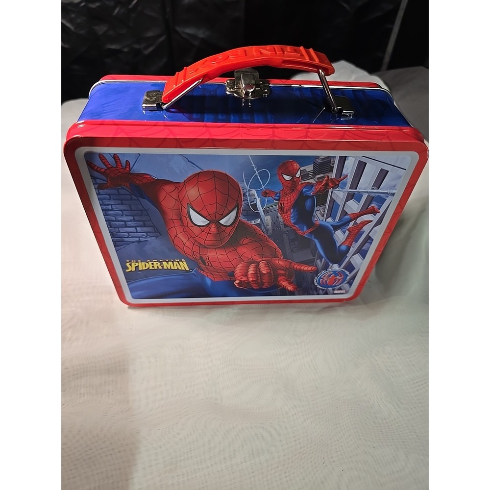 Spider-man ~3D‎ Edition ~Marvel Comics ~Tin Lunch Box GUC - Picture 3 of 11
